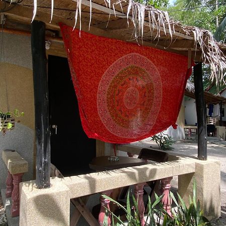 Hutofhappiness Apartment Thongsala Ngoại thất bức ảnh