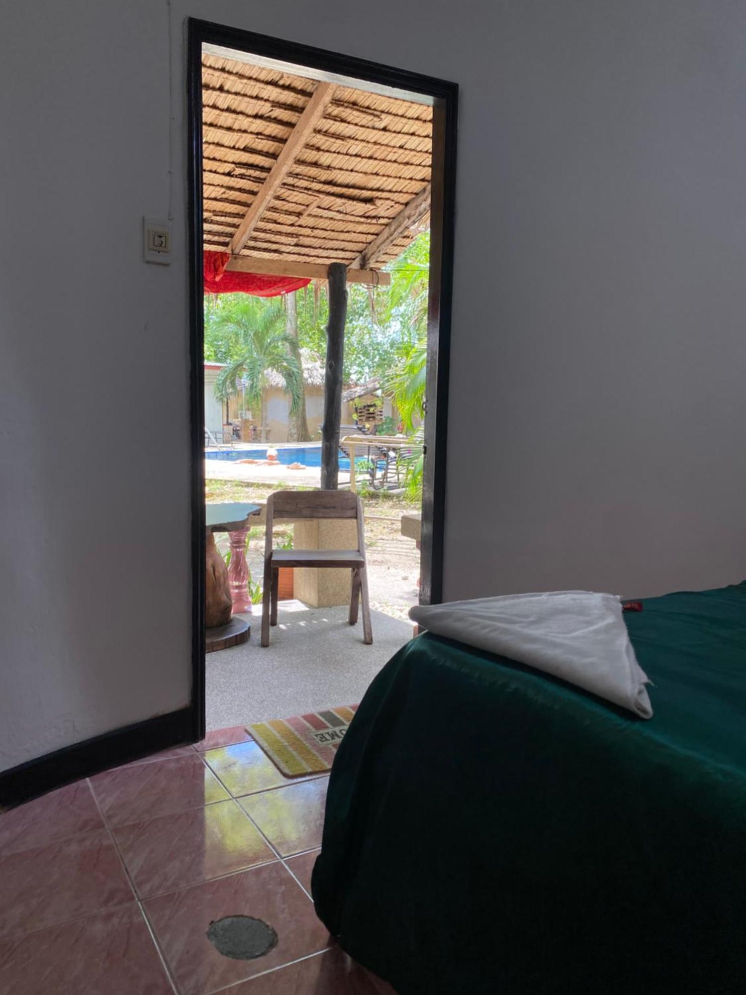 Hutofhappiness Apartment Thongsala Ngoại thất bức ảnh